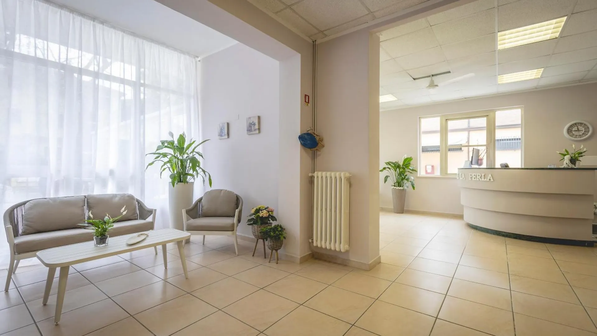 Hotel La Perla Cervia Italy